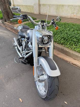 HARLEY-DAVIDSON SOFTAIL FAT BOY 114 